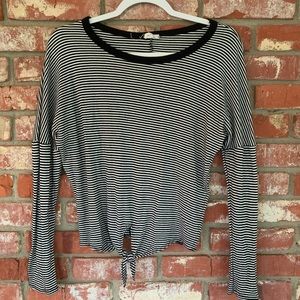 Black and White Tie Front Long Sleeve